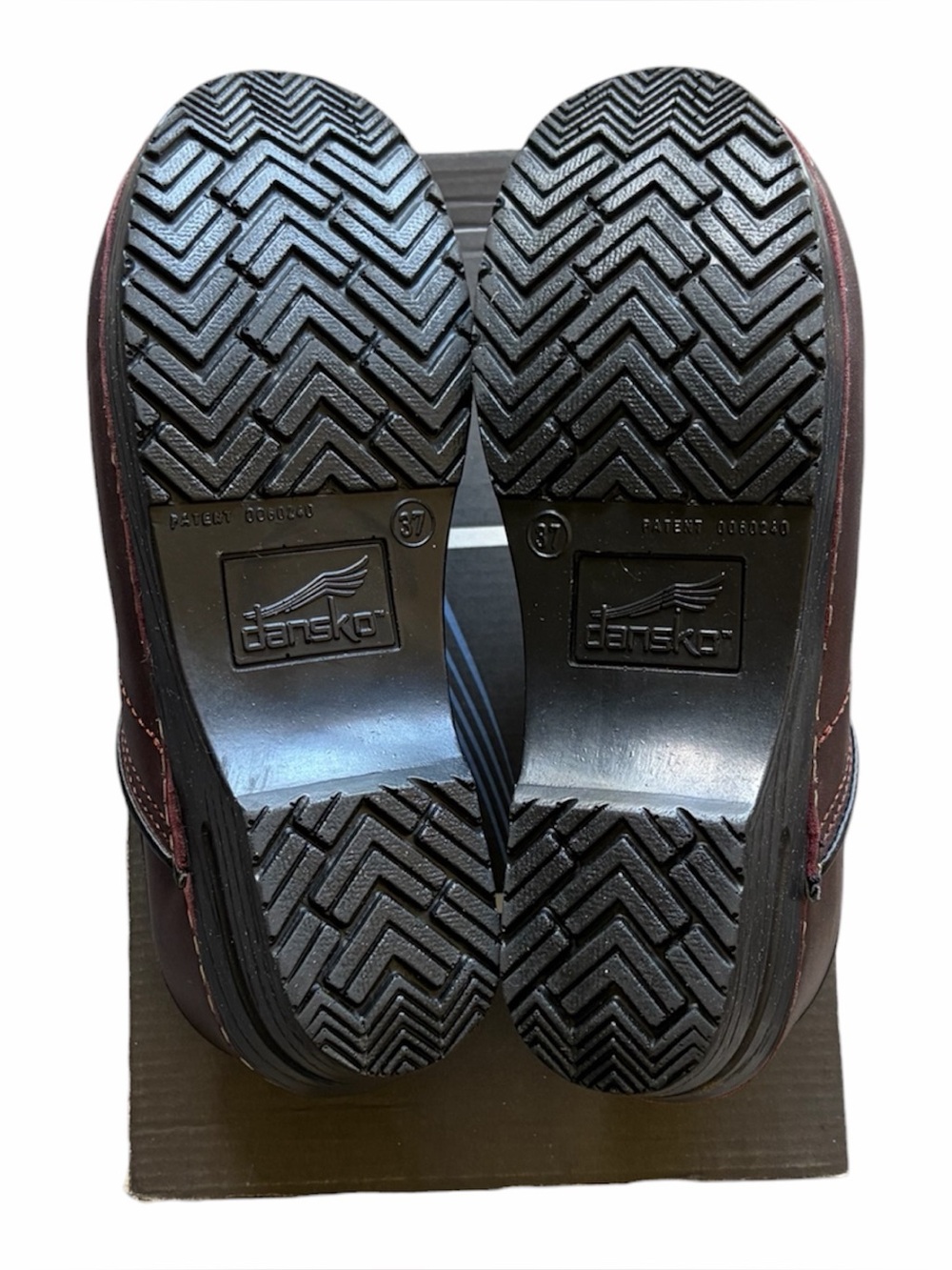 Dansko Professional Metallic Bronze Leather Slip-On Clogs Women’s 37 (6.5/7 US) - Picture 8 of 14